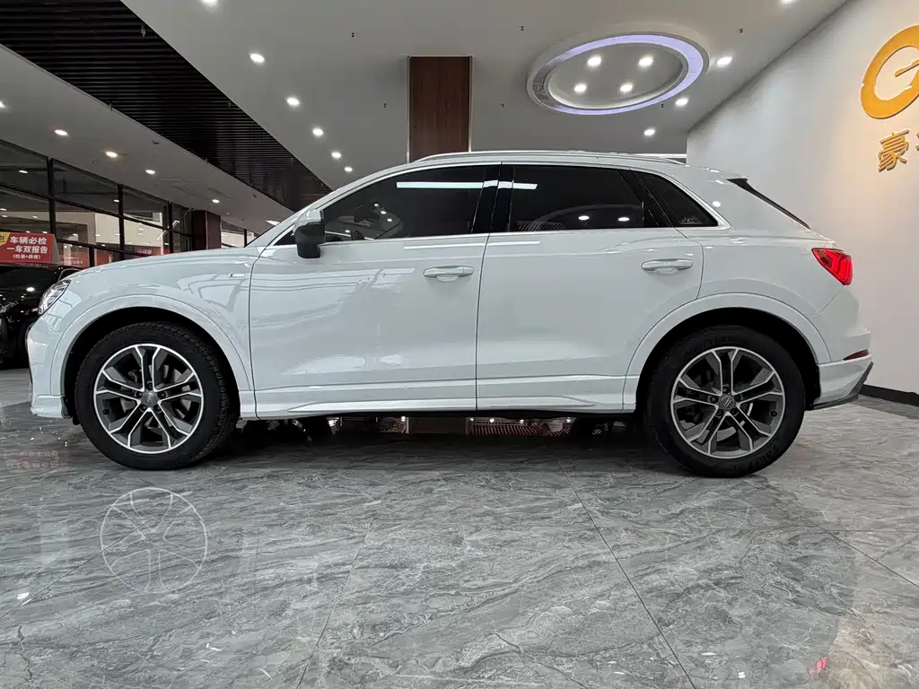 Audi Q3 2020 40 TFSI Fashion