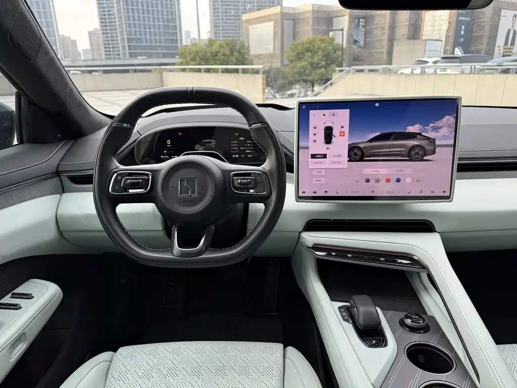 ZEEKR EXTREME KRYPTON 001