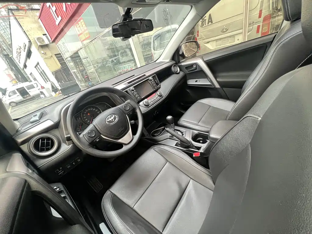 TOYOTA RAV4 RONGFANG