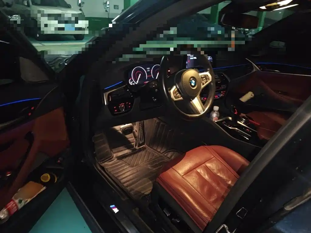 BMW 5 Series — миниатюра 14