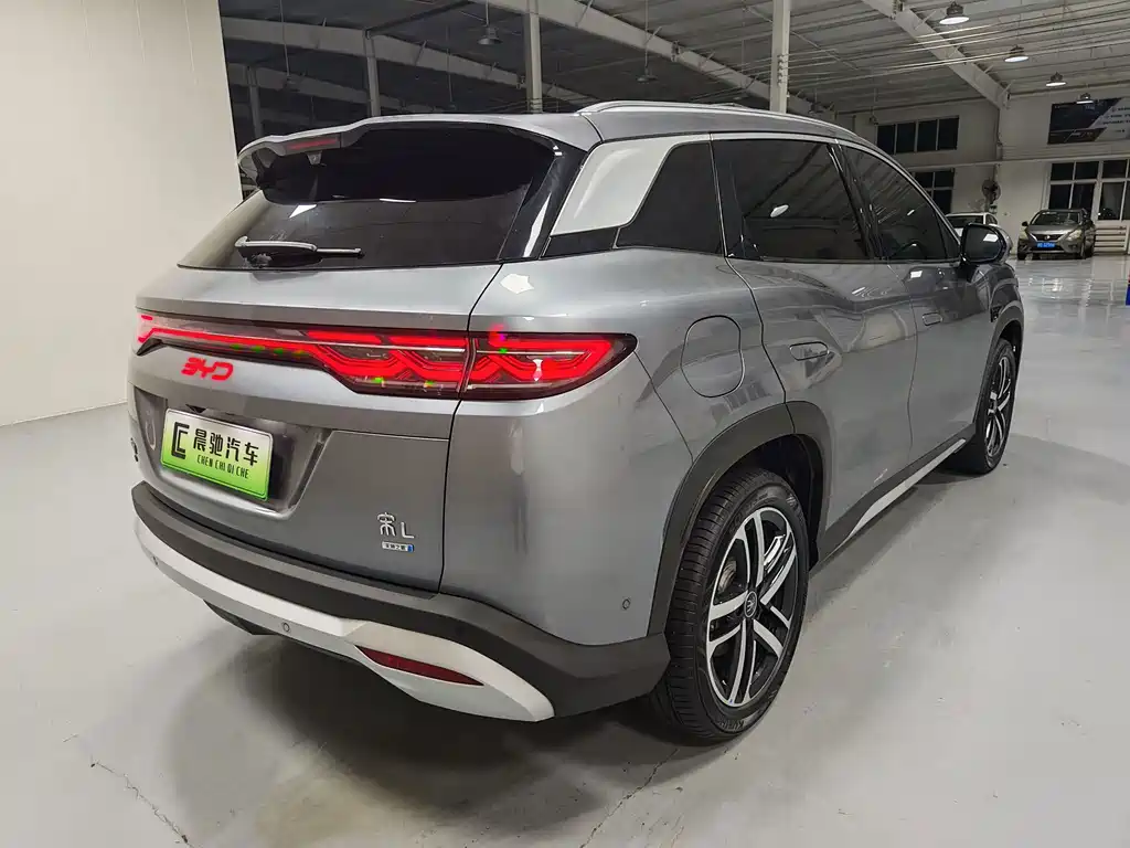 BYD L DM-i — миниатюра 4