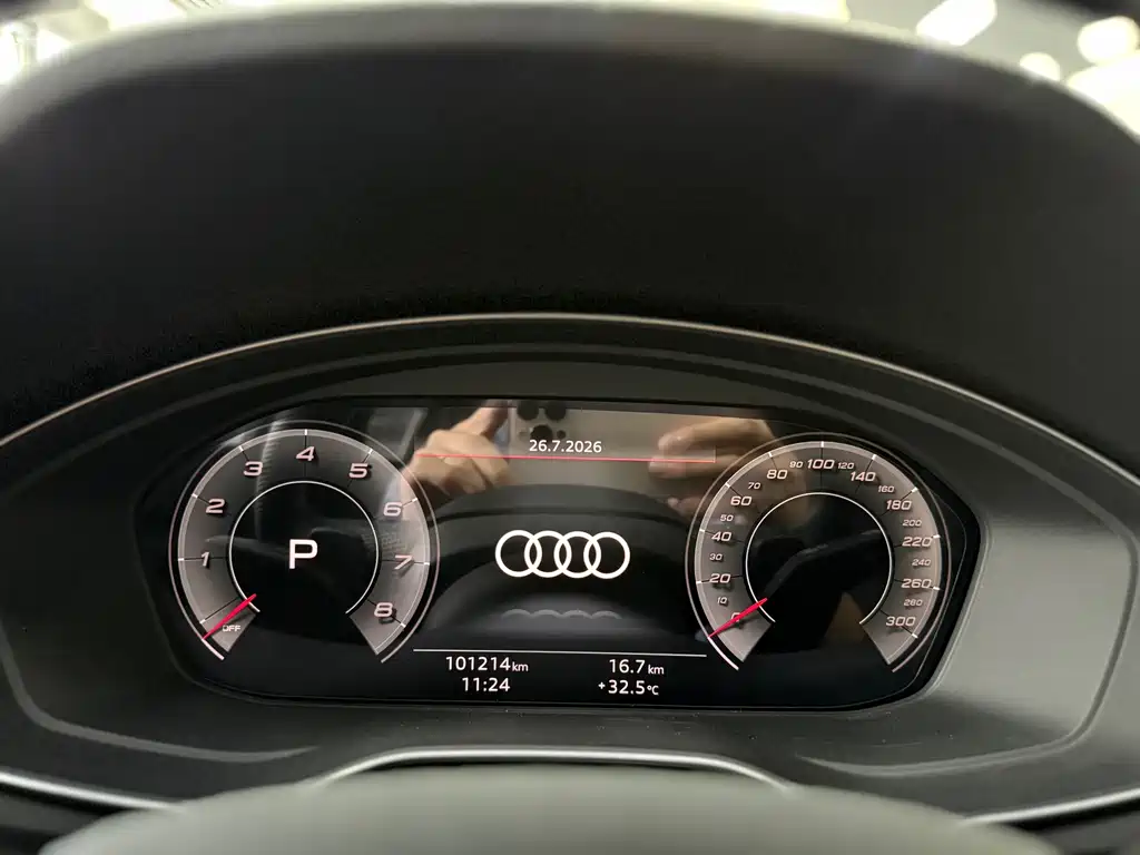 Audi Q5L Sportback — миниатюра 22