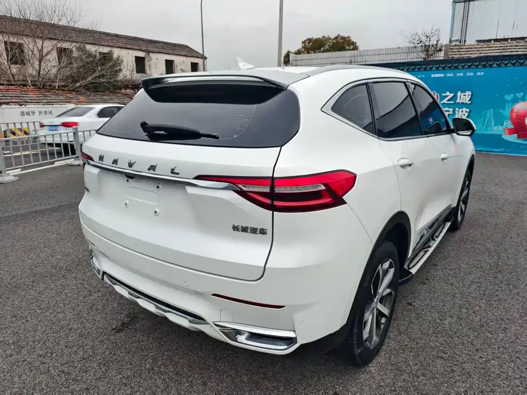 HAVAL F7