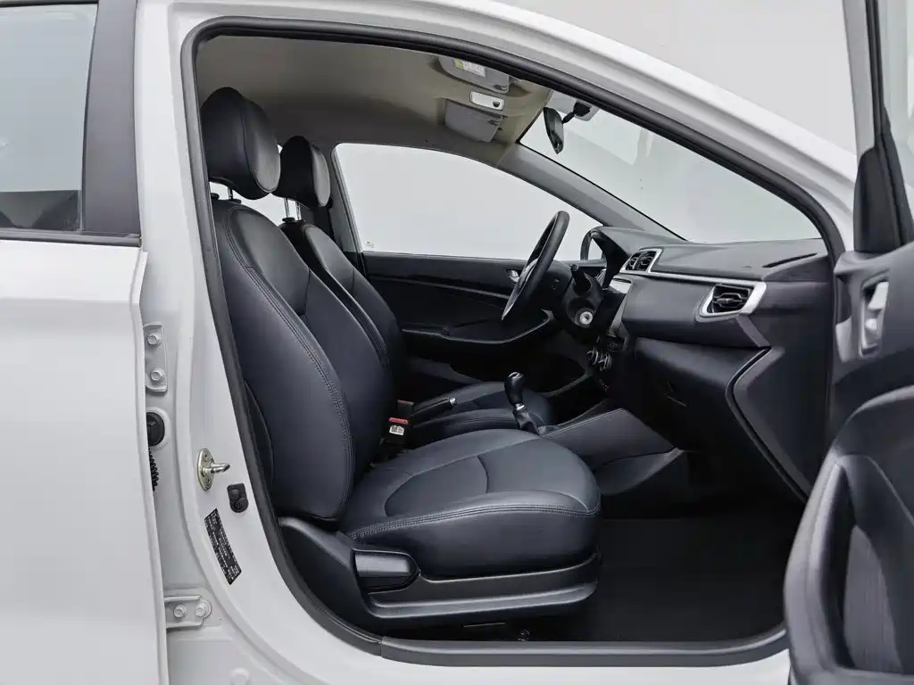 Hyundai Verna — миниатюра 23
