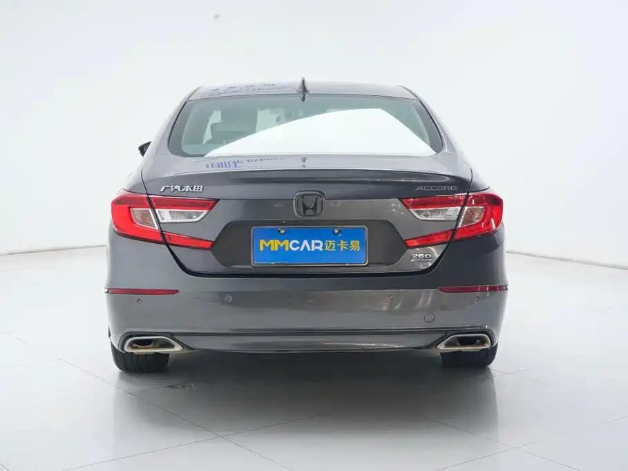 Honda Accord — миниатюра 10