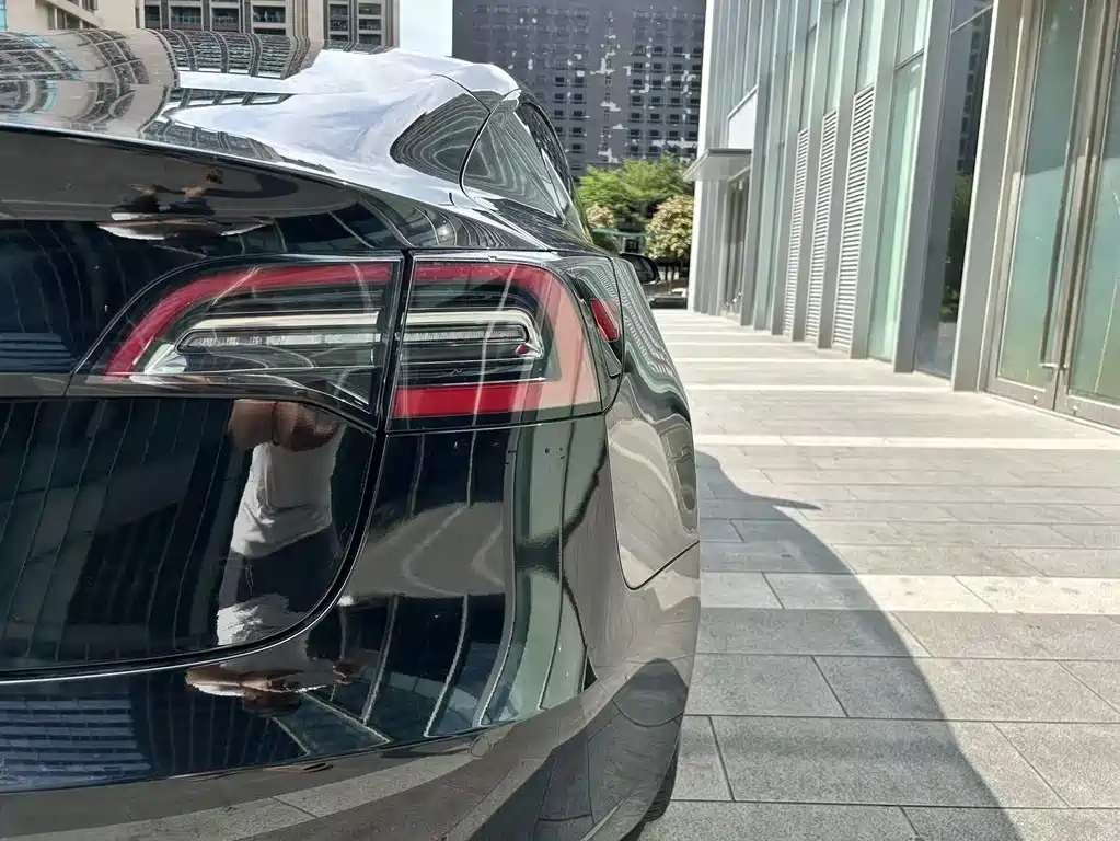 Tesla Model 3 — фотографии объявления, Фото 16
