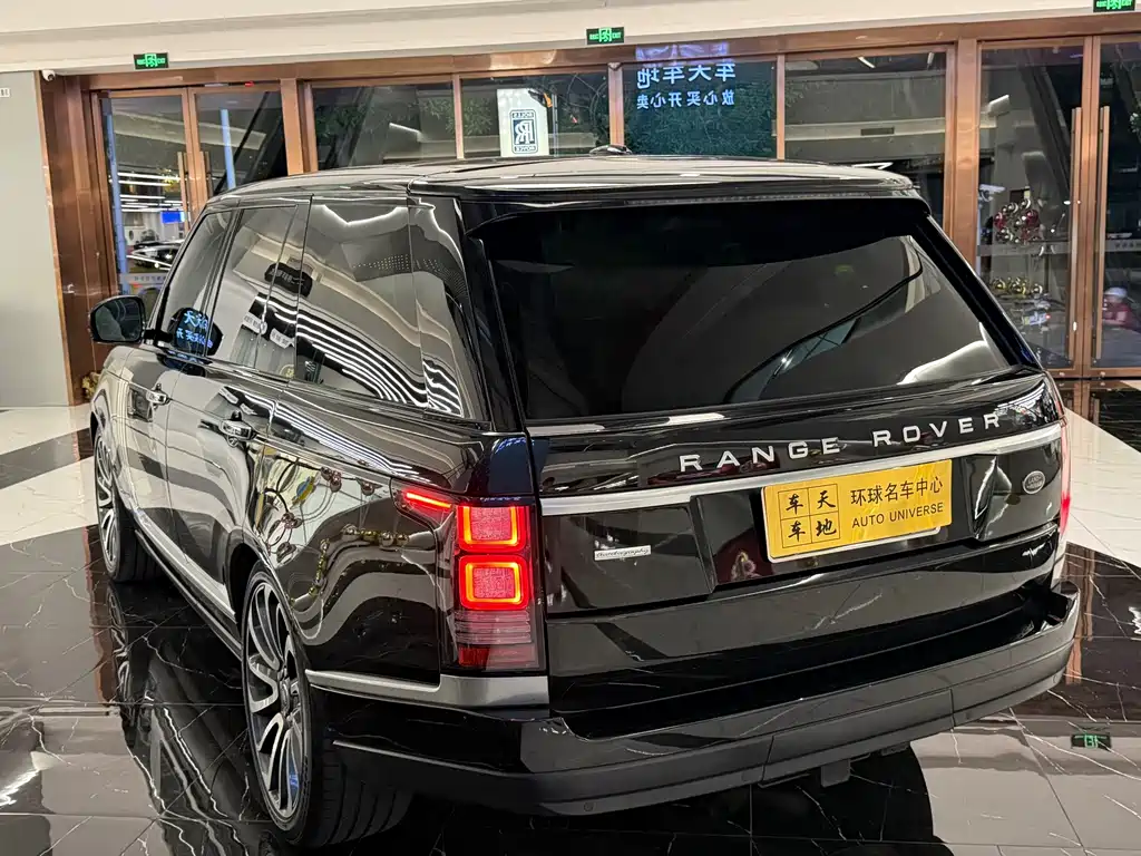 Land Rover Range Rover — миниатюра 7