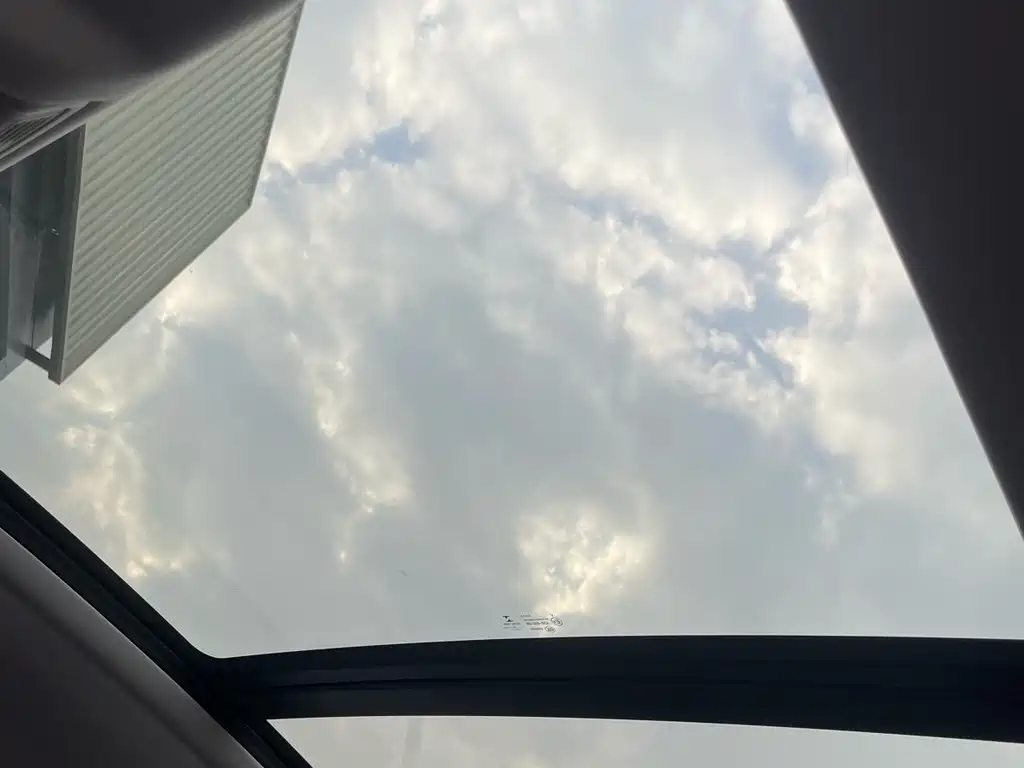 VOLKSWAGEN T ROC EXPLORING SONGS