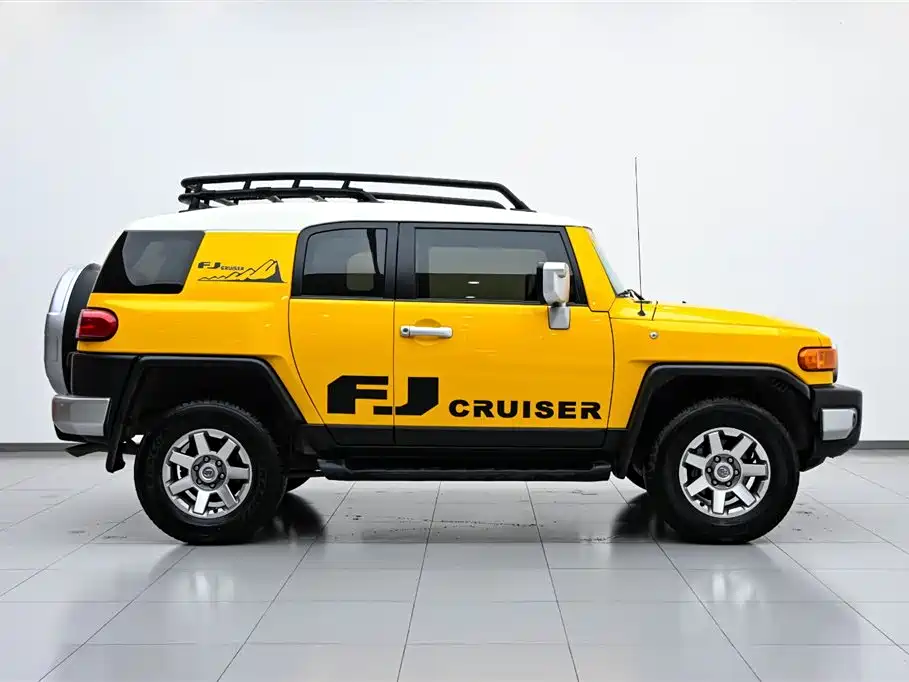 Toyota FJ Cruiser FJ 2022 4.0L