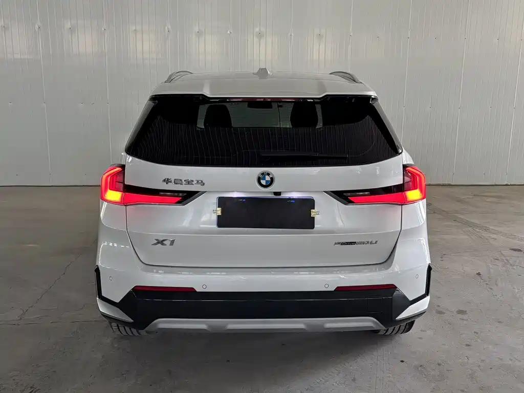 BMW X1 — миниатюра 4
