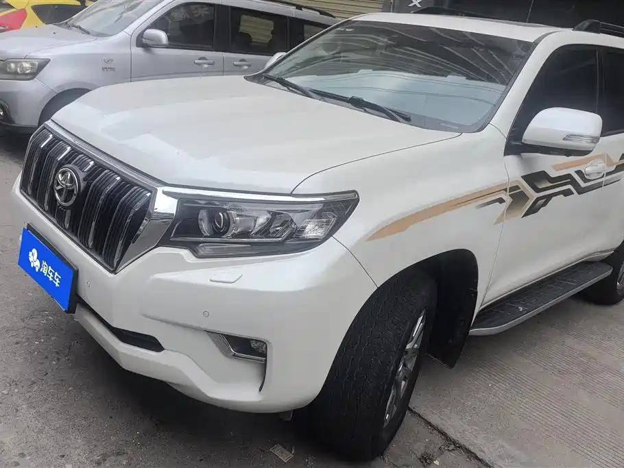 Toyota Prado 2018