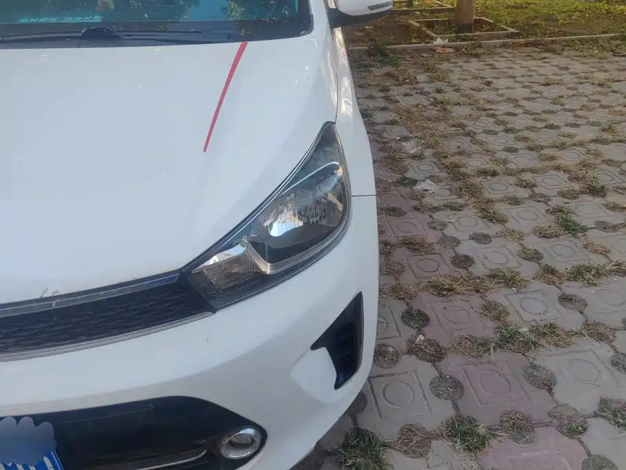 Kia Huanchi — миниатюра 5