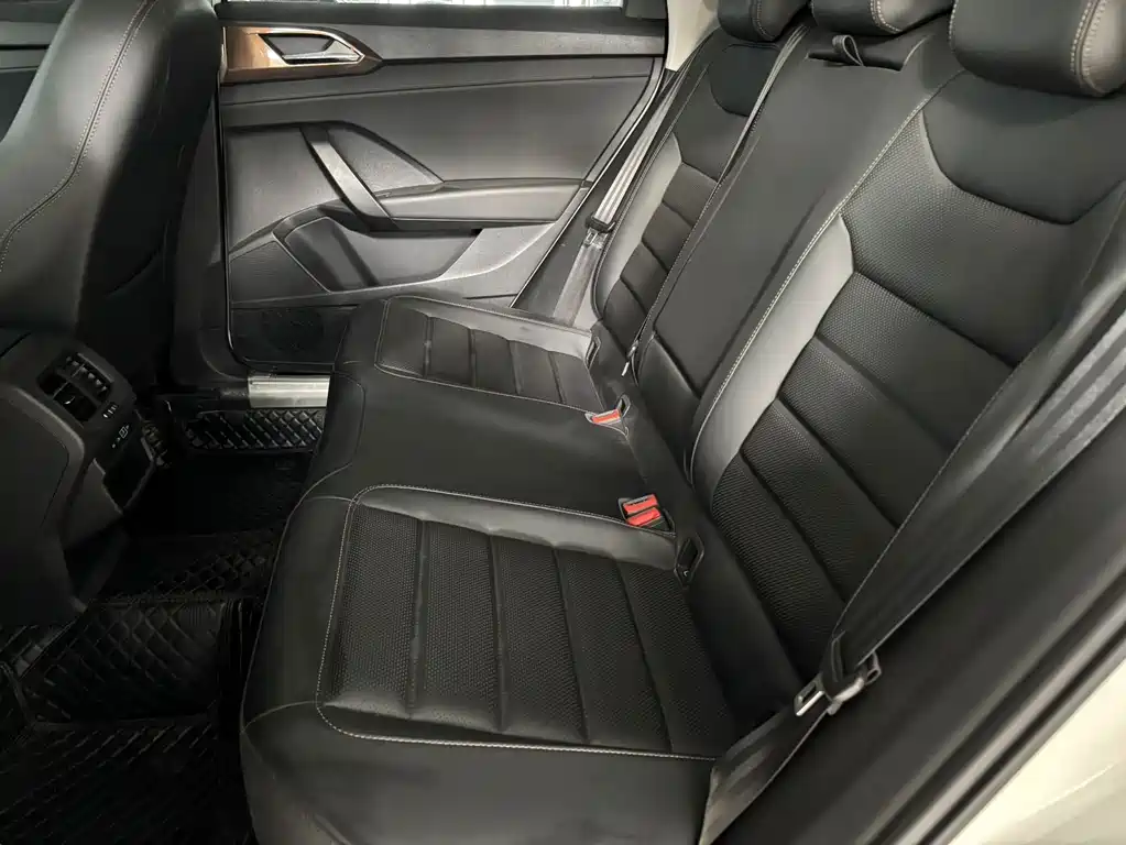 Volkswagen Tharu — миниатюра 9