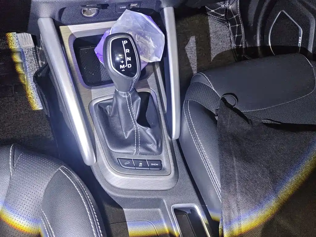 Geely Vision X3 — миниатюра 11