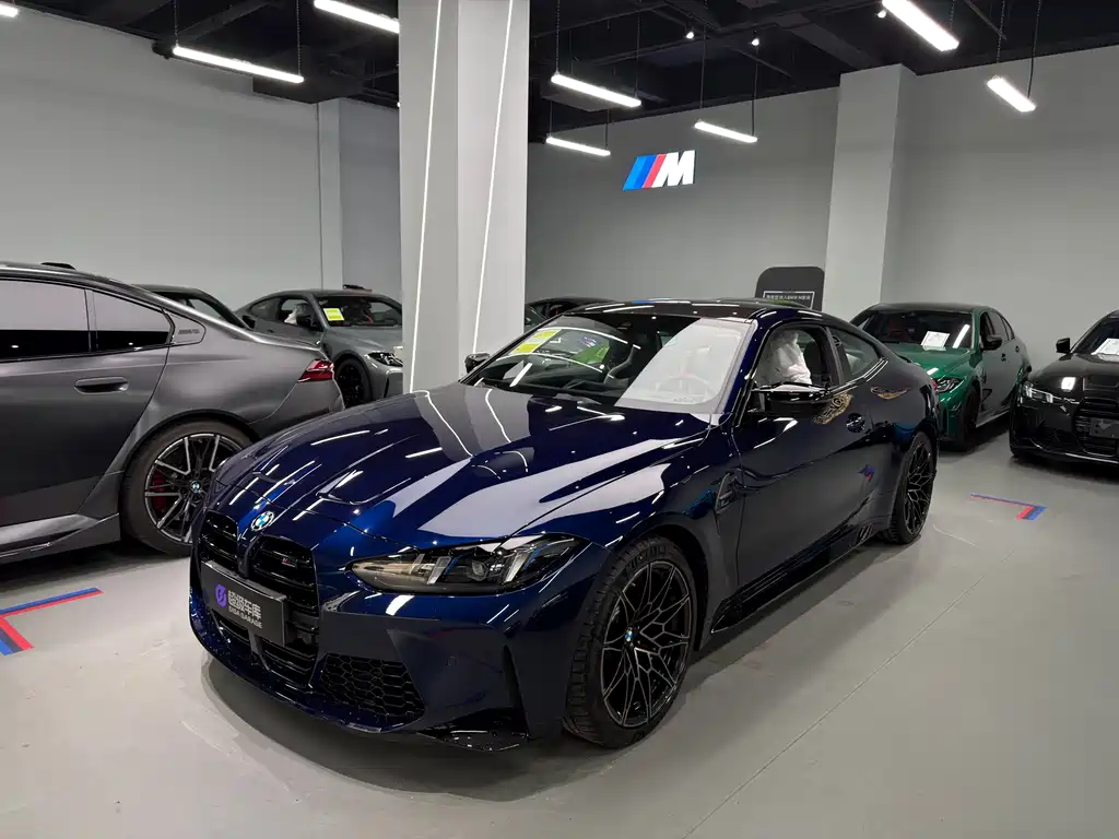 BMW M4 0