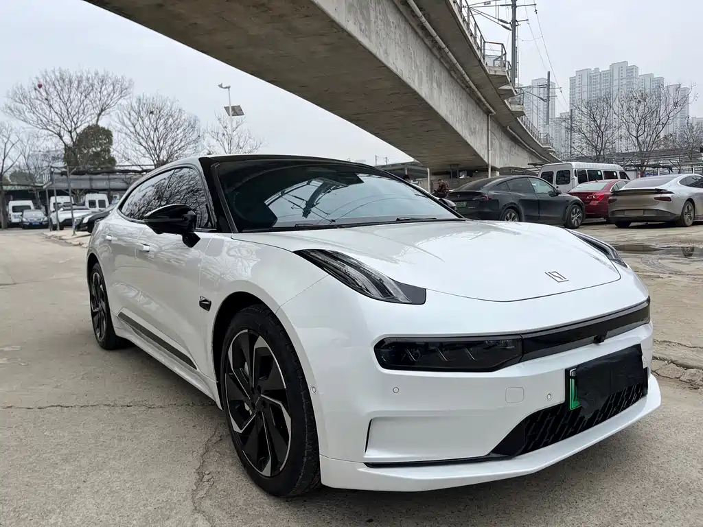 ZEEKR EXTREME KRYPTON 001