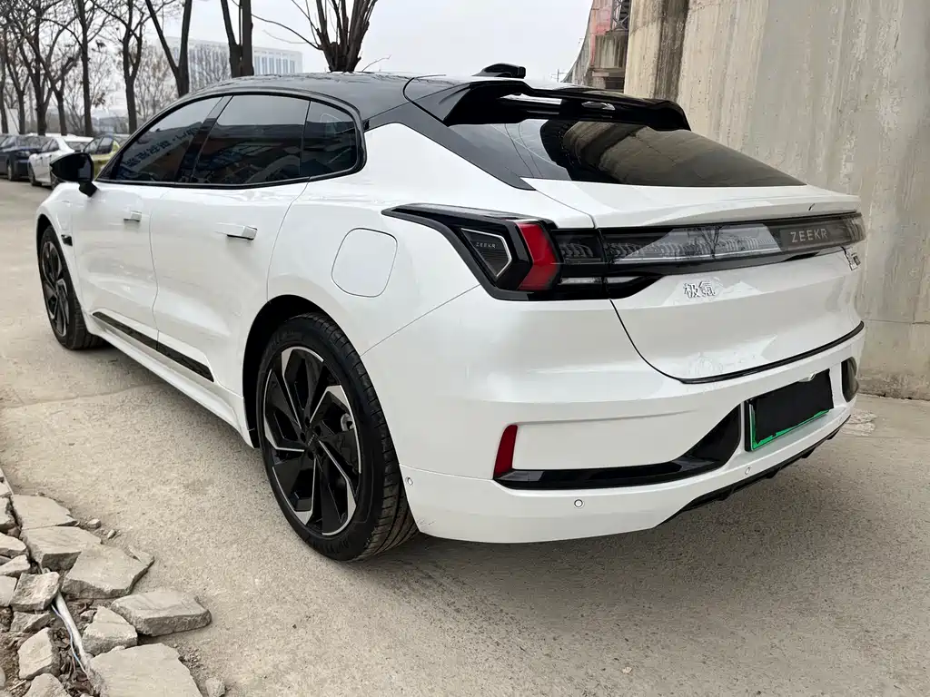 ZEEKR EXTREME KRYPTON 001