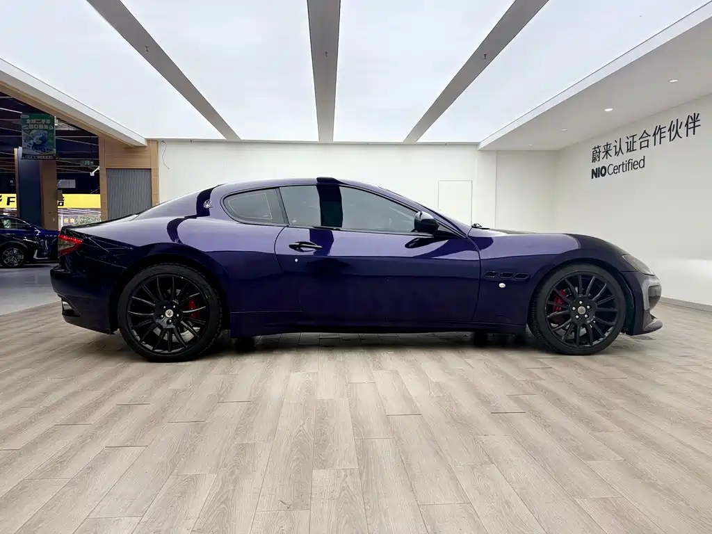 Maserati GranTurismo 2009 4.7L Sport Automatic