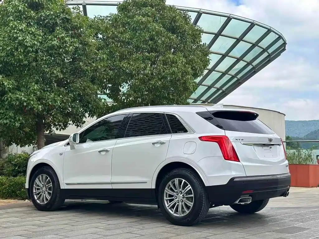 Cadillac XT5 — миниатюра 13