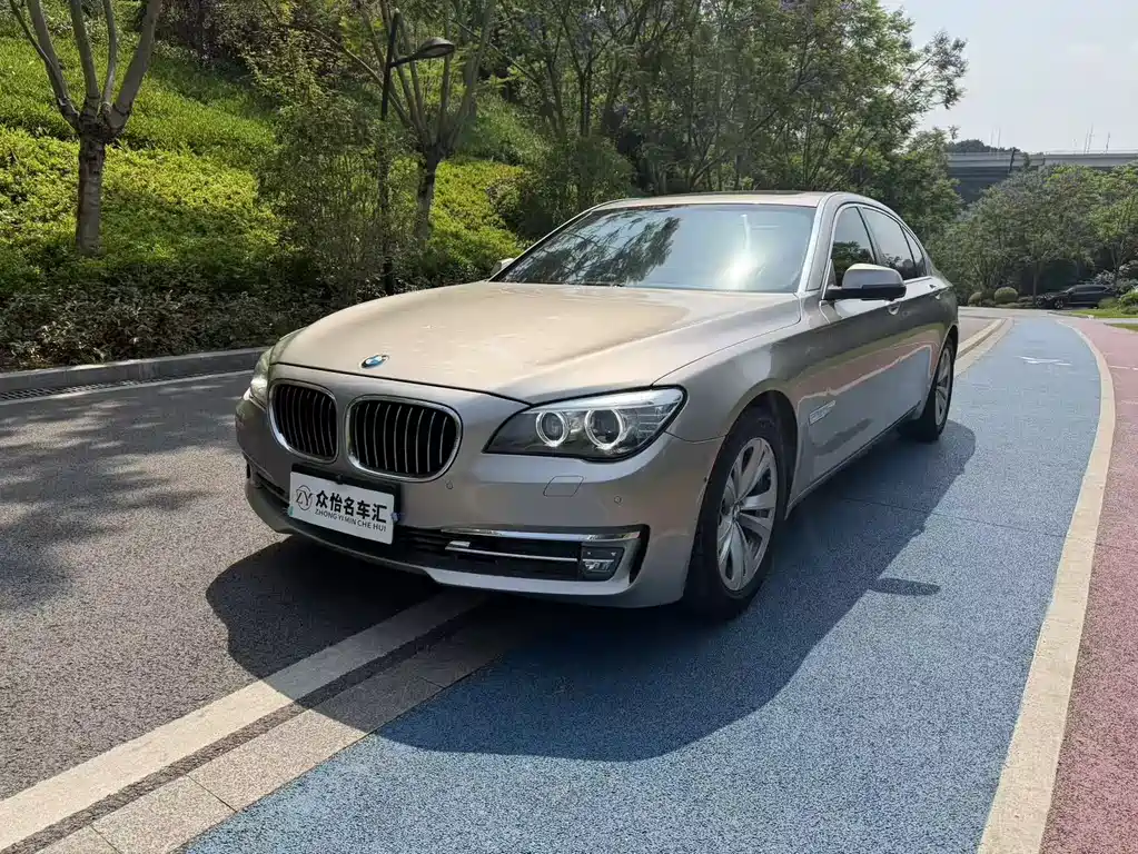 BMW 7 Series 2013