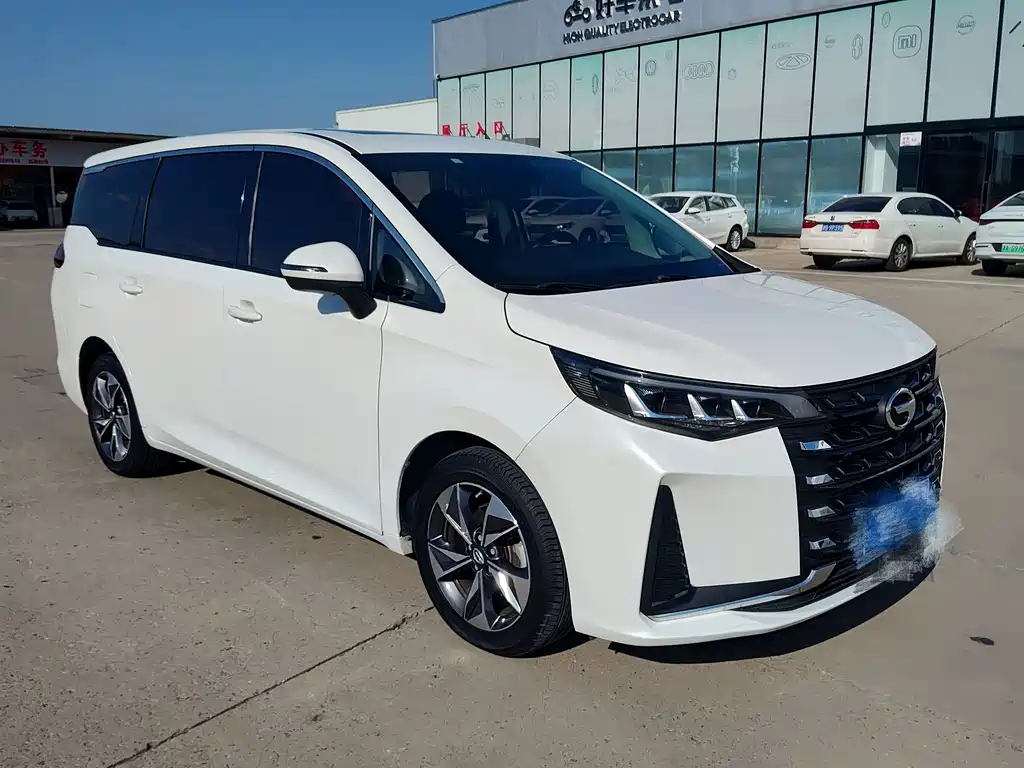 GAC Motor Trumpchi M6 — миниатюра 3