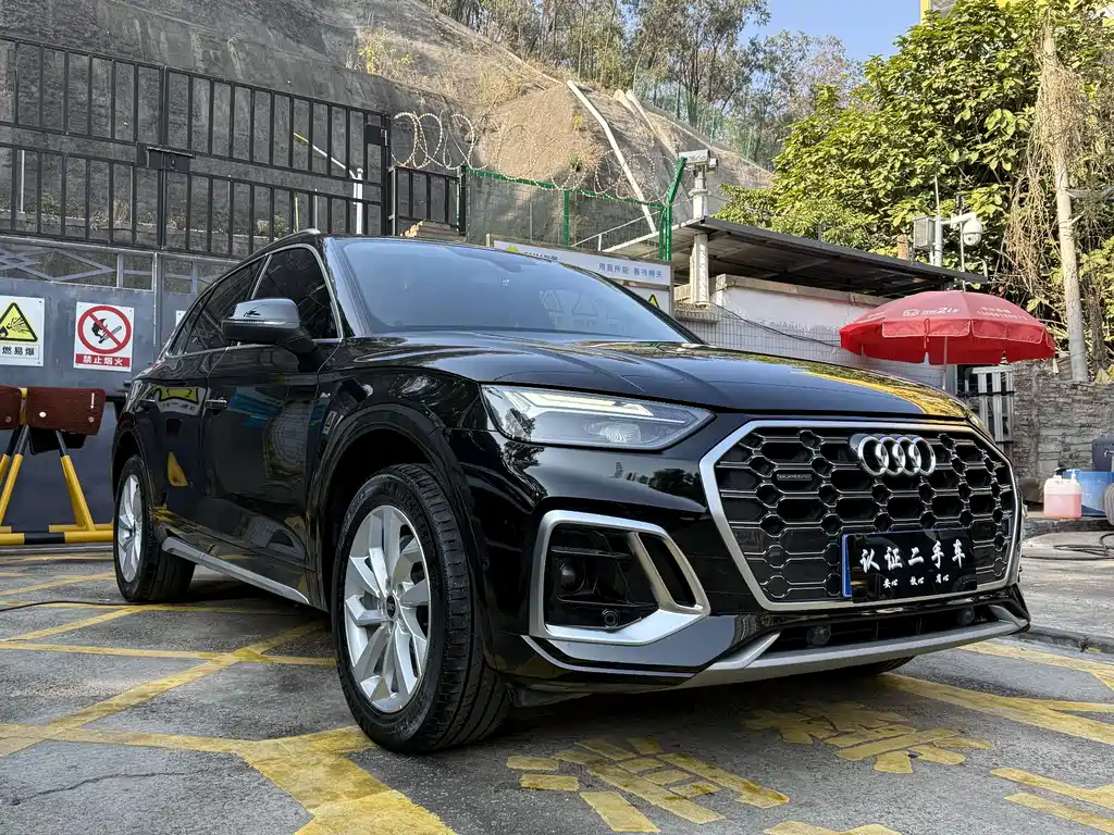 AUDI Q5L