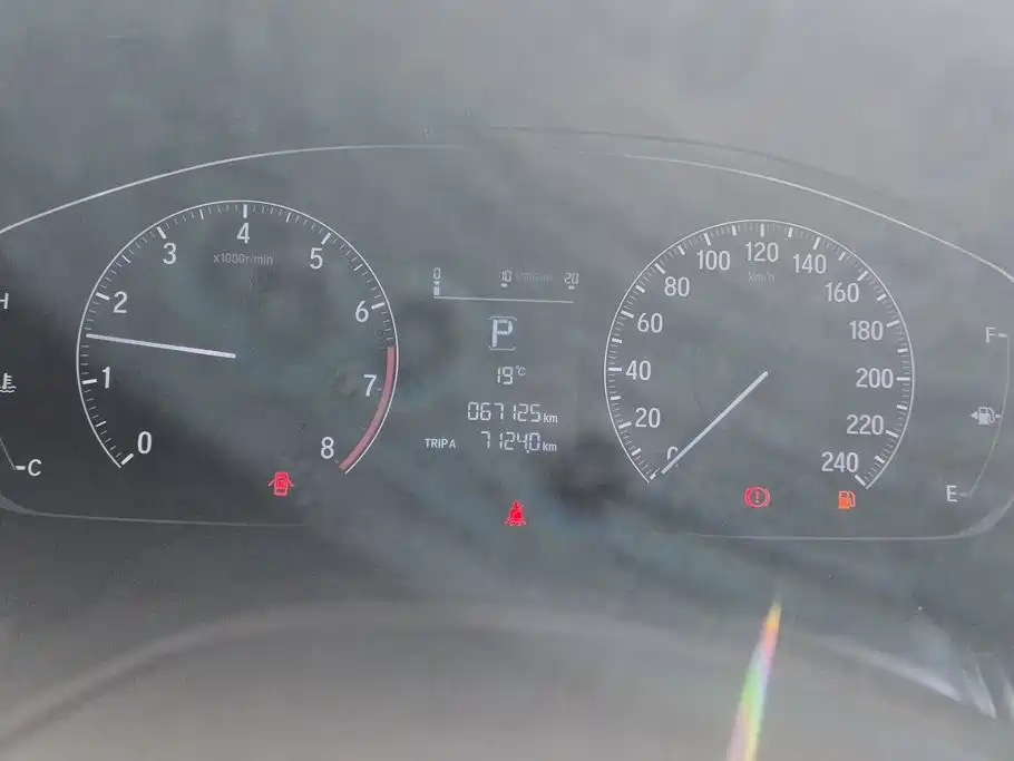 Honda Accord — миниатюра 14