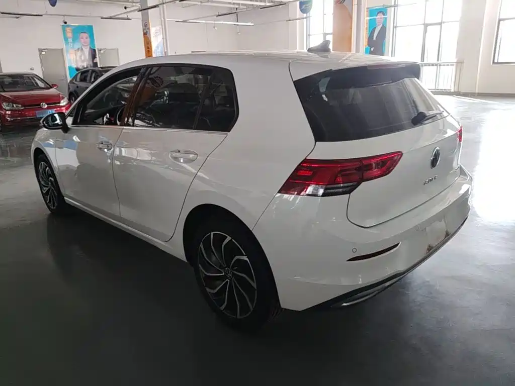 Volkswagen Golf — миниатюра 5