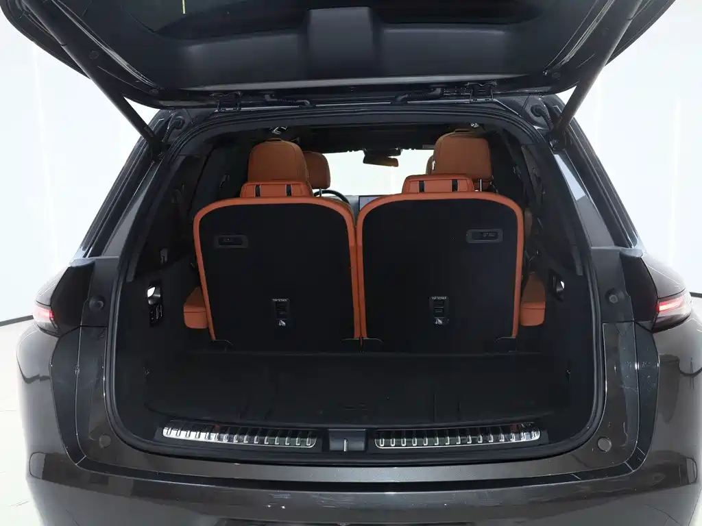 Li Auto Li L8 — миниатюра 6