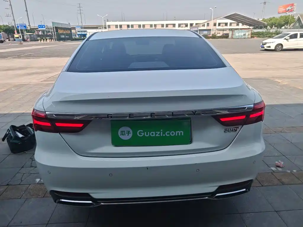 Geely Binrui — миниатюра 6