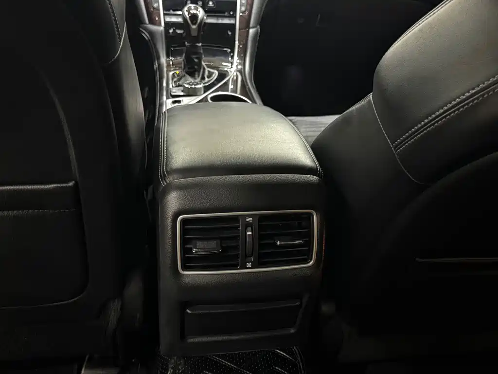 Infiniti Q50L — миниатюра 25