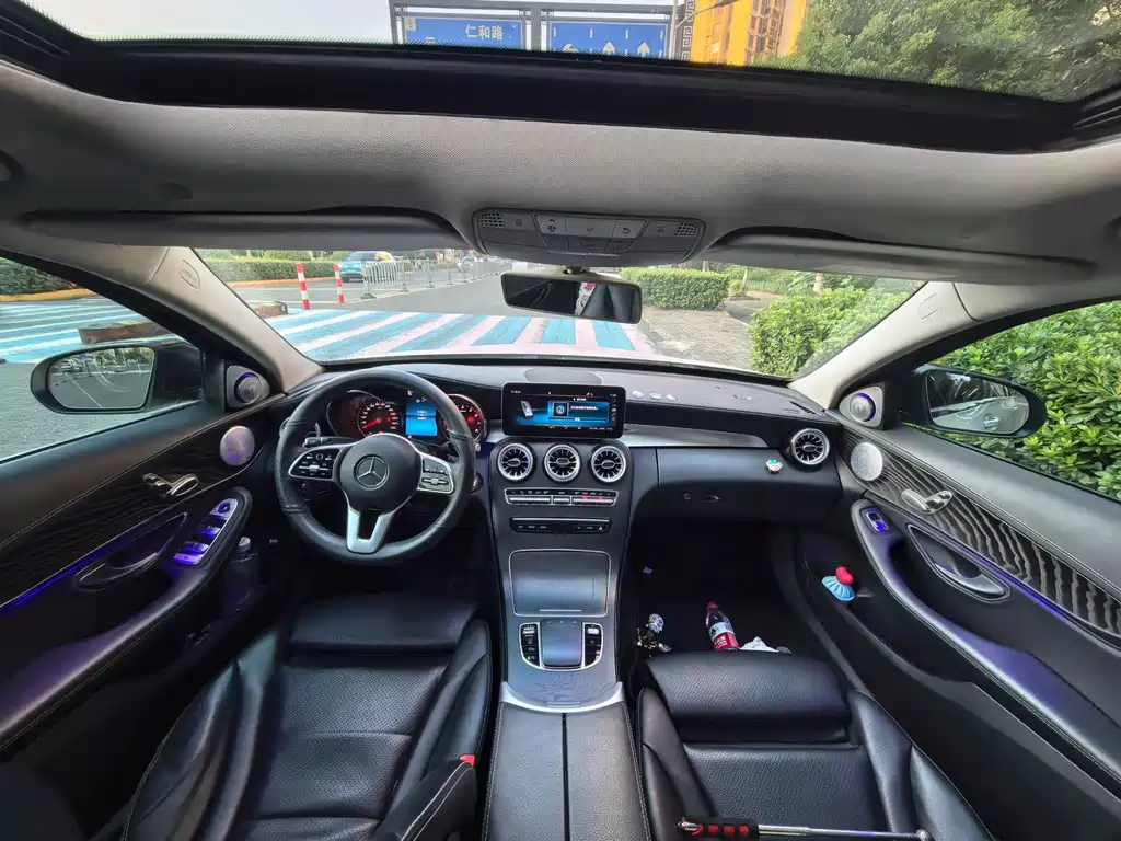 Mercedes-Benz C-Class — миниатюра 6