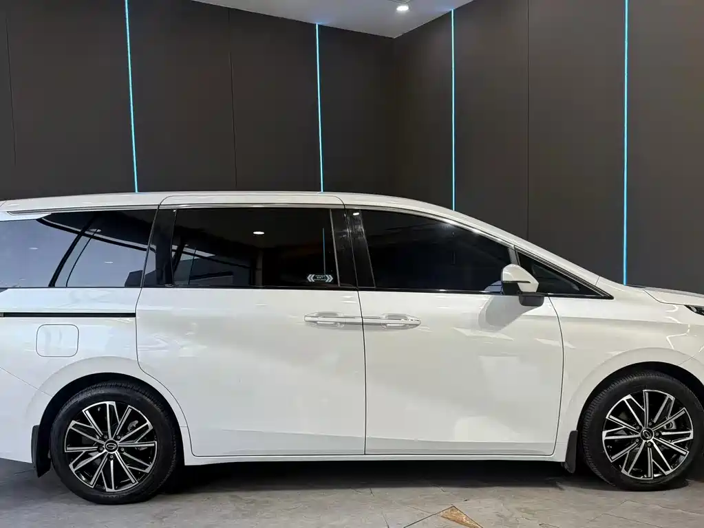 GAC Motor Trumpchi E8 — миниатюра 4