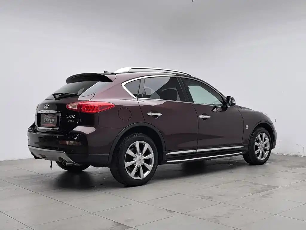 Infiniti QX50 — миниатюра 2