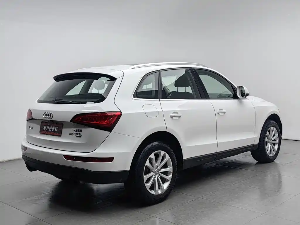 Audi Q5 — миниатюра 2