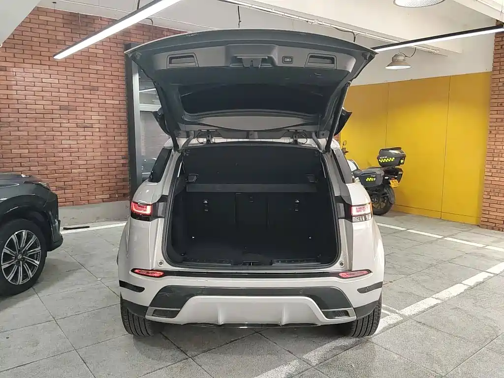 Land Rover Evoque — миниатюра 20