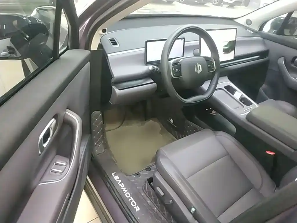 Leapmotor Leapmotor C10 — миниатюра 16