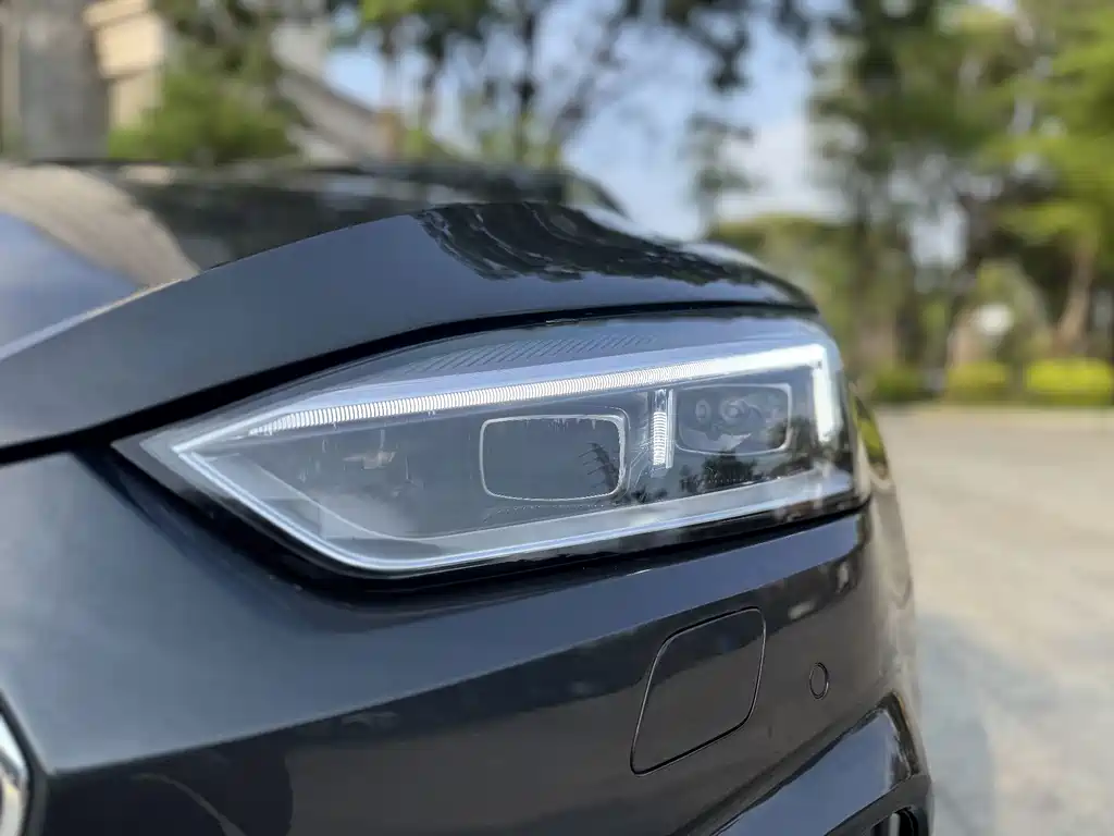 Audi A5 (Import) — миниатюра 12