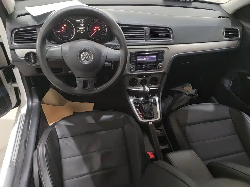Volkswagen Lavida — миниатюра 10