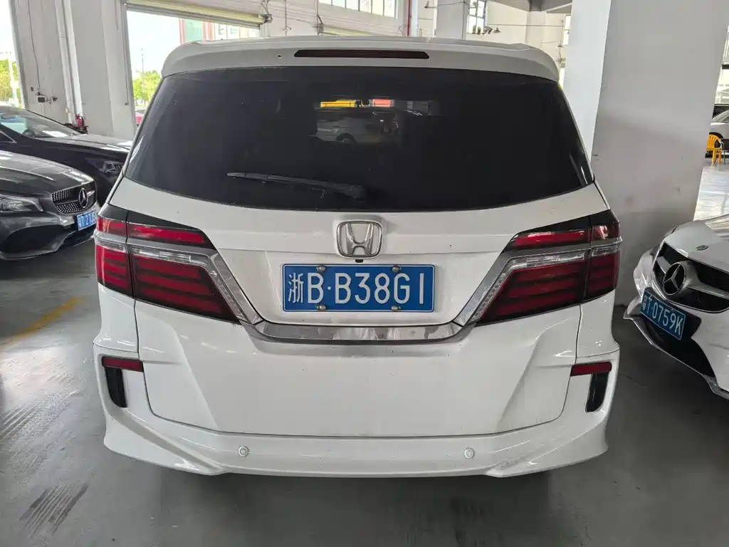 Honda Elysion 2.4L Luxury Edition, фото 2