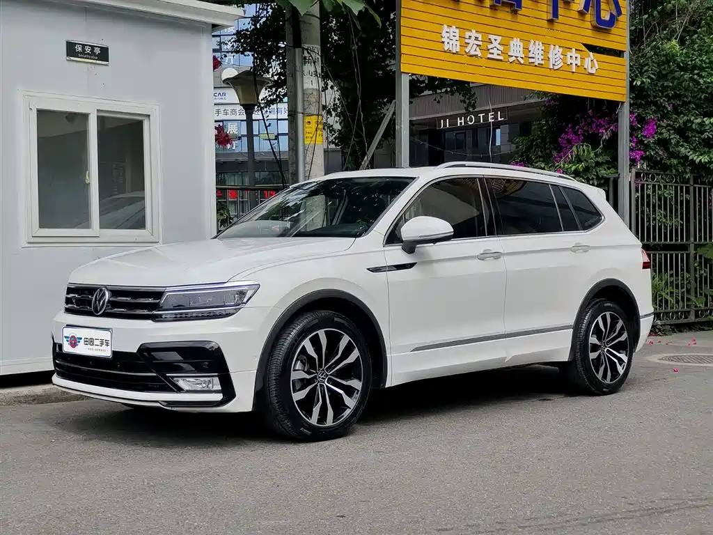 Volkswagen Tiguan L 2021