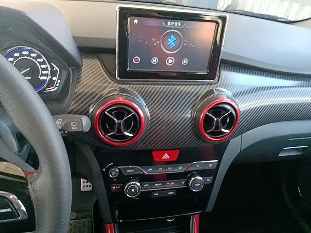 BAIC Senova X25 — миниатюра 13