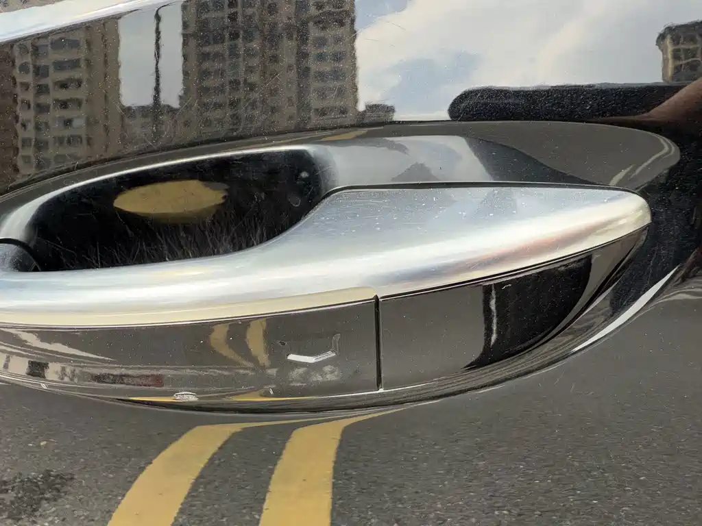 Cadillac CT5 — миниатюра 11