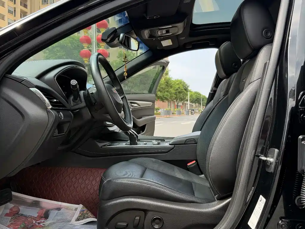 Cadillac CT5 — миниатюра 23