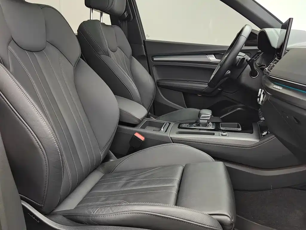 Audi Q5L — миниатюра 19