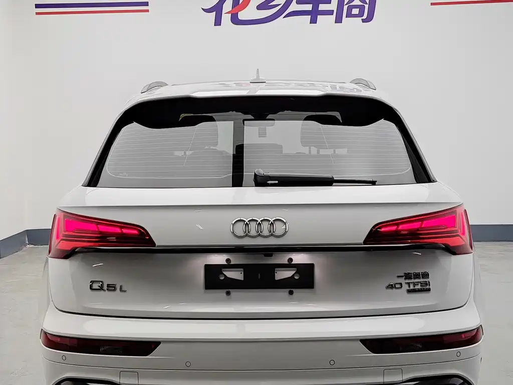 Audi Q5L — миниатюра 27