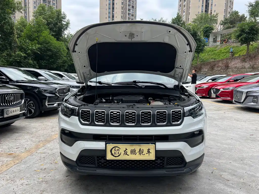 Jeep Compass — миниатюра 4