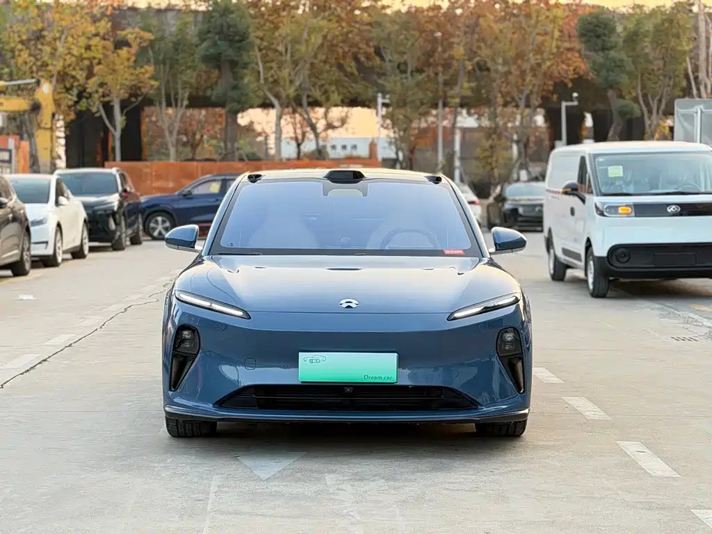 NIO NIO ET5