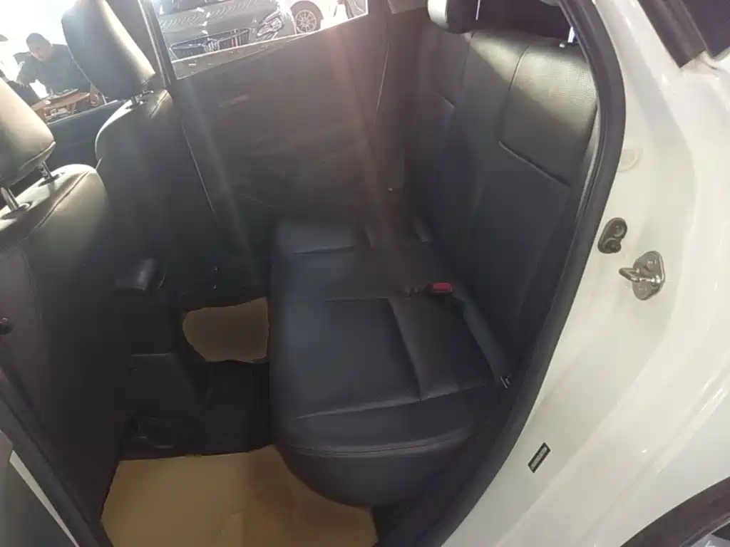 Honda Fit — миниатюра 17