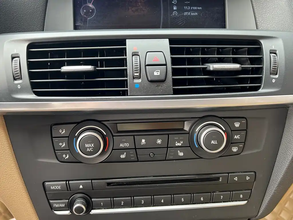 BMW X3 (Import) — миниатюра 12